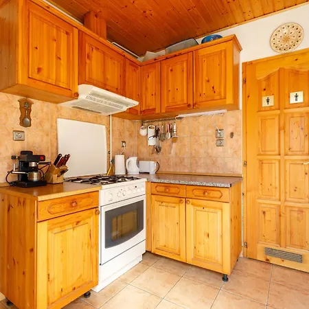 Magnolia By Interhome * Latrany