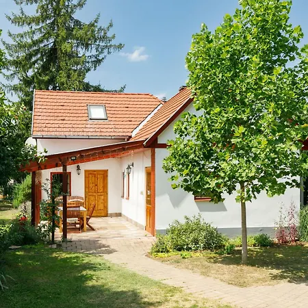 Magnolia By Interhome Prázdninový dům *